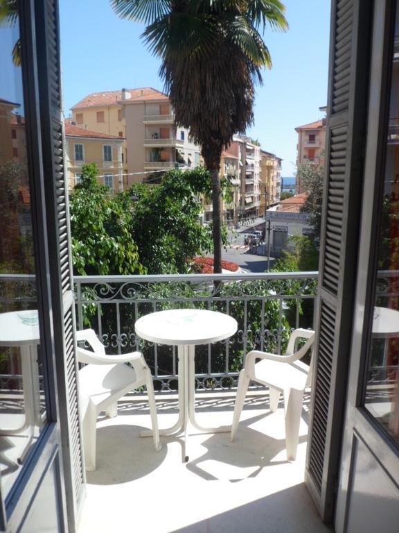 Hotel Liberty Sanremo Oda fotoğraf