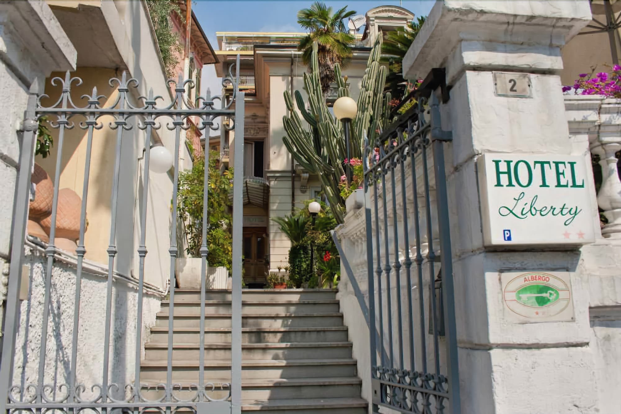 Hotel Liberty Sanremo Dış mekan fotoğraf